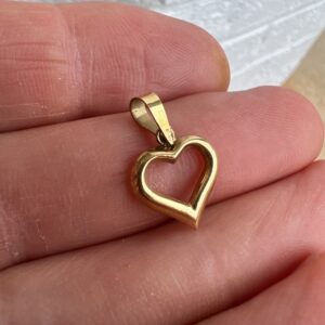 Alternative view of 18k 0.5g Gold Heart Pendant