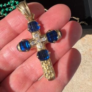 18k 16g Gold Cross with Gems - Image 4