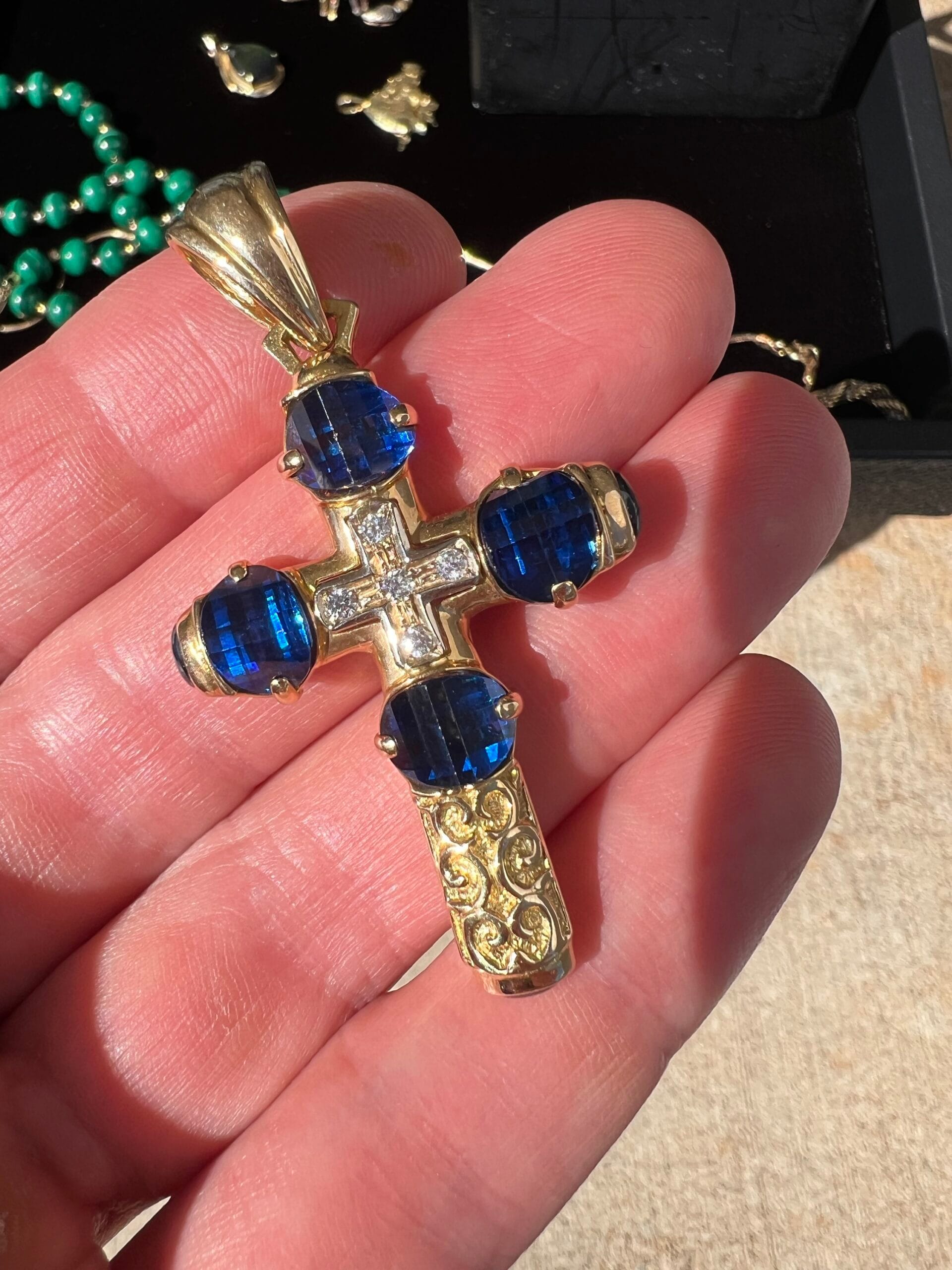 18k 16g Gold Cross with Gems - Image 4