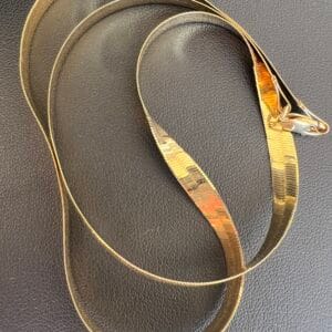 10k 7.7g Gold Herringbone Chain 18” - Image 4