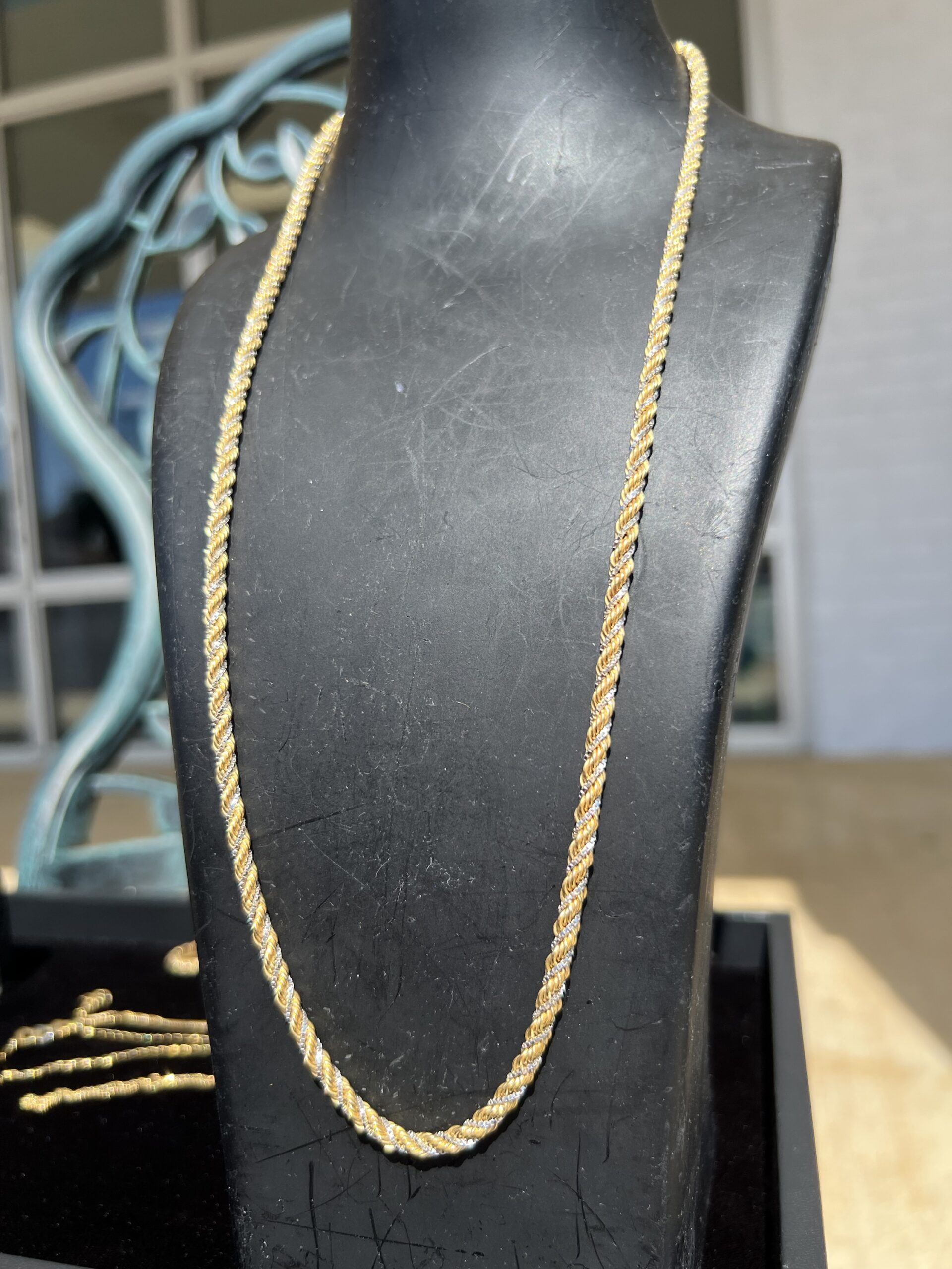 18k 17.9g Yellow & White Gold Chain