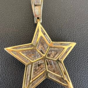 10k 4.6g Gold Star Charm - Image 4