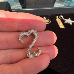 14k 3.8g Gold Heart Charm - Image 3