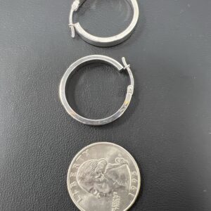 14k 1.8g White Gold Hoop Earrings - Image 5