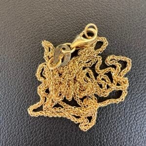 Alternative view of 14k 1.9g Gold Twisted Link Chain 16”