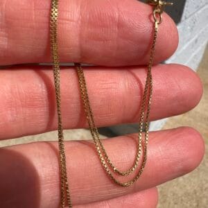 Alternative view of 18k 2.2g Gold Box Link Chain 16”