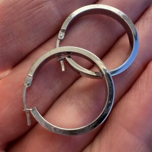 Alternative view of 14k 1.8g White Gold Hoop Earrings