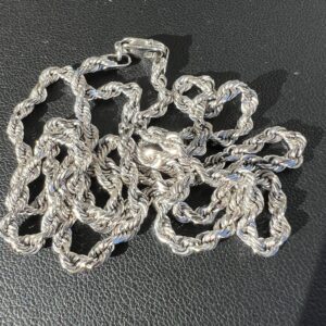 Alternative view of 14k 13.6g White Gold Chain 22”