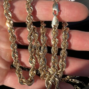 10k 20.1g Gold Rope Chain 24” - Image 3